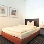 Livenwork & Coworking Gvz 酒店 因戈尔施塔特