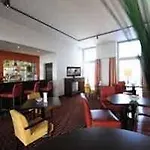 Livenwork & Coworking Gvz ホテル