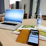 Livenwork & Coworking Gvz 4*