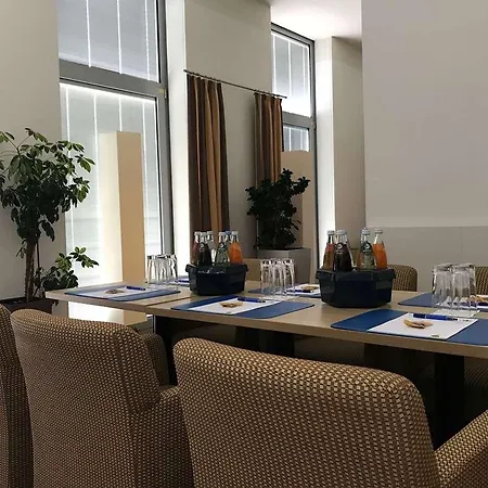 Livenwork & Coworking Gvz 4*
