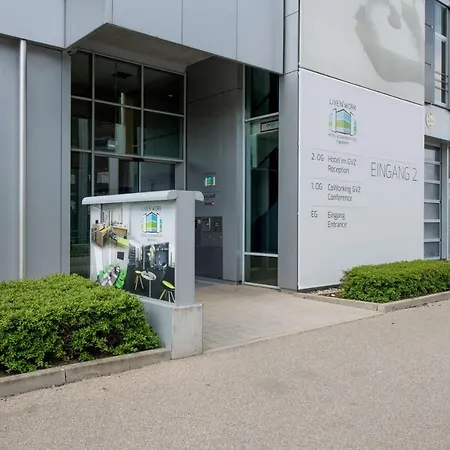 Livenwork & Coworking Gvz Hotel 4*