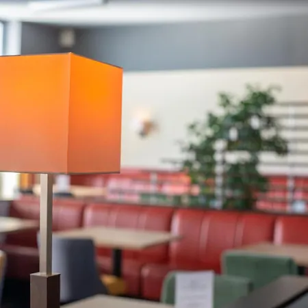 Hotel Livenwork & Coworking Gvz
