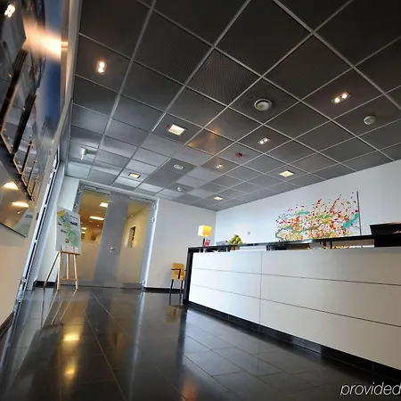 Livenwork & Coworking Gvz Hotel