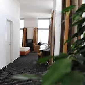 Livenwork & Coworking Gvz 4*