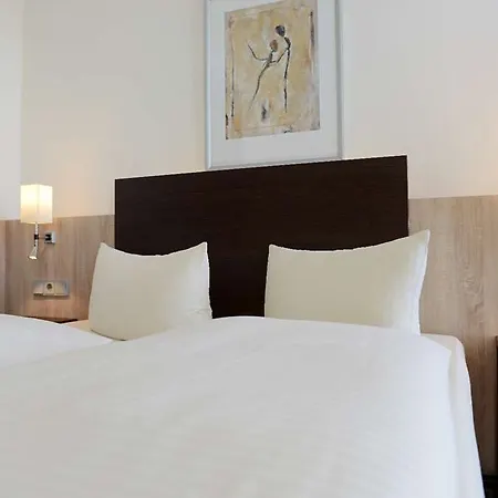 Hotel Livenwork & Coworking Gvz 4*
