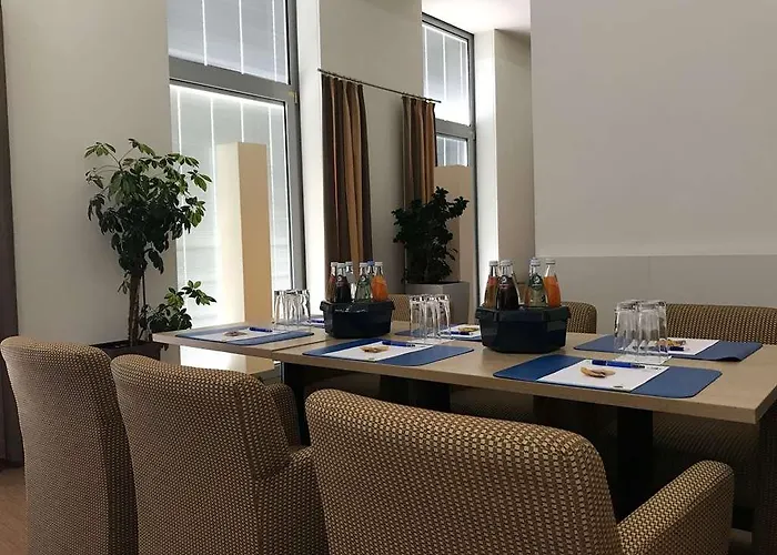 Livenwork & Coworking Gvz 4*