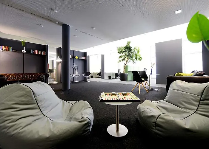 Отель Livenwork & Coworking Gvz Ингольштадт