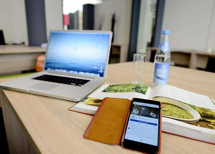 Livenwork & Coworking Gvz 4*