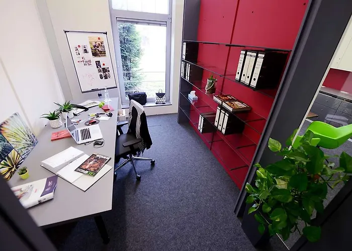 Отель Livenwork & Coworking Gvz