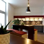 Livenwork & Coworking Gvz מלון אינגולשטאט