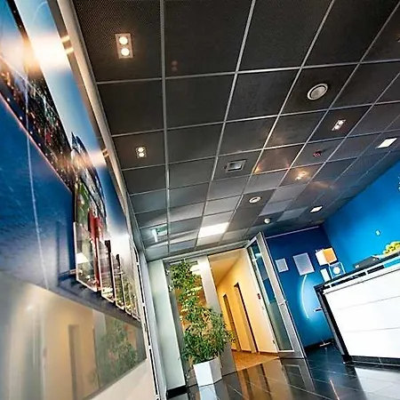 호텔 Livenwork & Coworking Gvz